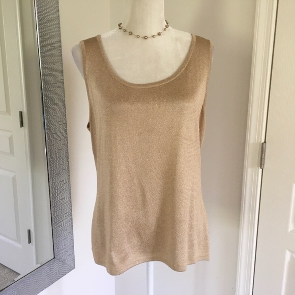 St. John caviar tank top - Picture 3 of 7